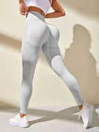 Women's Seamless High-Waist Yoga Crop Pants for Hip-Lifting Fitness