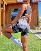 Women's Tie-Dye Seamless Yoga Shorts - High-Waisted for Cycling, Running & Gym